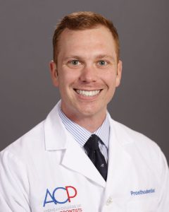 Dentist in Duxbury Samuel R. Lee